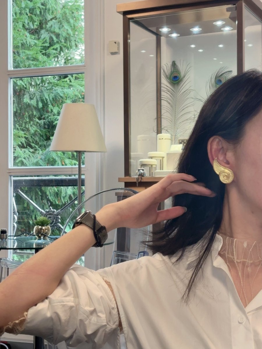 LALAOUNIS paire de clips d'oreilles en or 18k - Castafiore