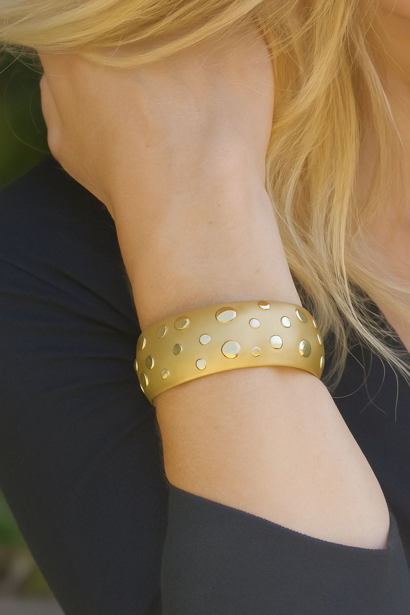 Large bracelet en or amati - Castafiore