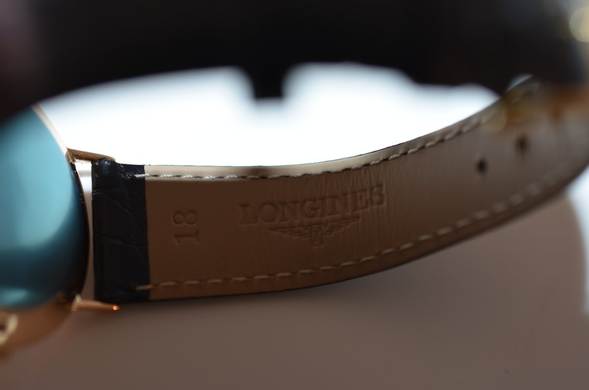 Longines "Classic Man", Calibre mécanique 420, or jaune 18 carats 750/000, Circa 1968 - Castafiore