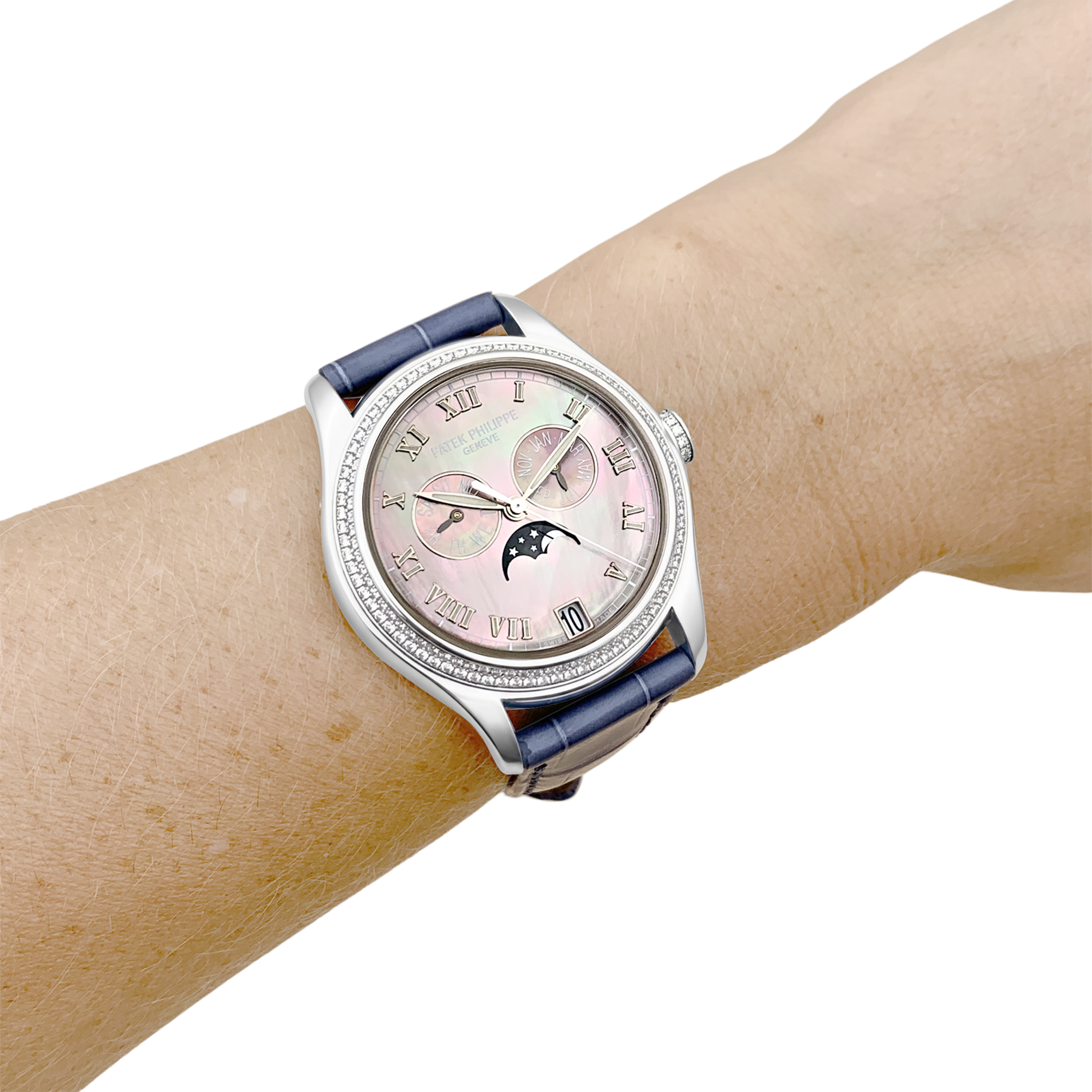Montre Patek Philippe, "Annual Calendar", or blanc, nacre, diamants.