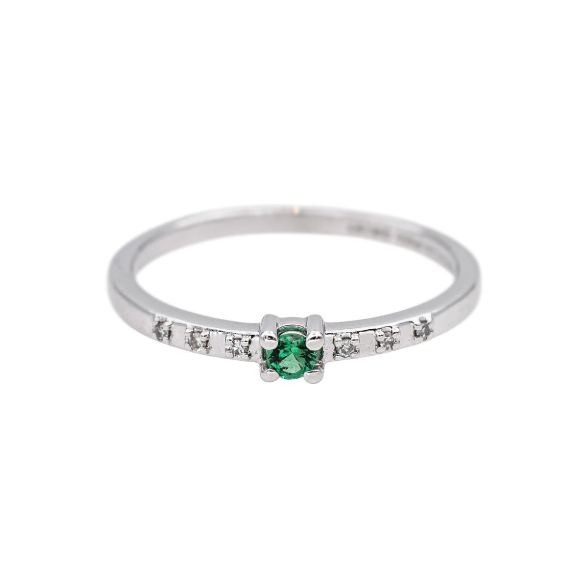Mauboussin Ring  Emotional capsule Emerald white gold