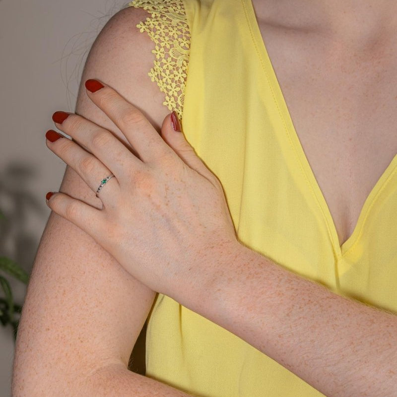 Mauboussin Ring  Emotional capsule Emerald white gold