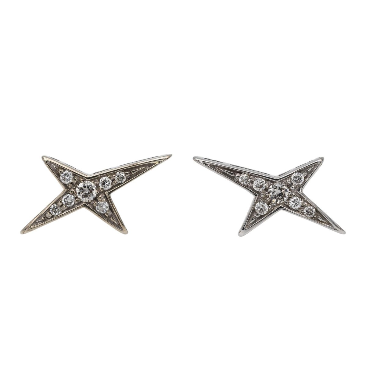 Mauboussin Boucles d'oreilles Puces French Valentine Or blanc Diamant - Castafiore