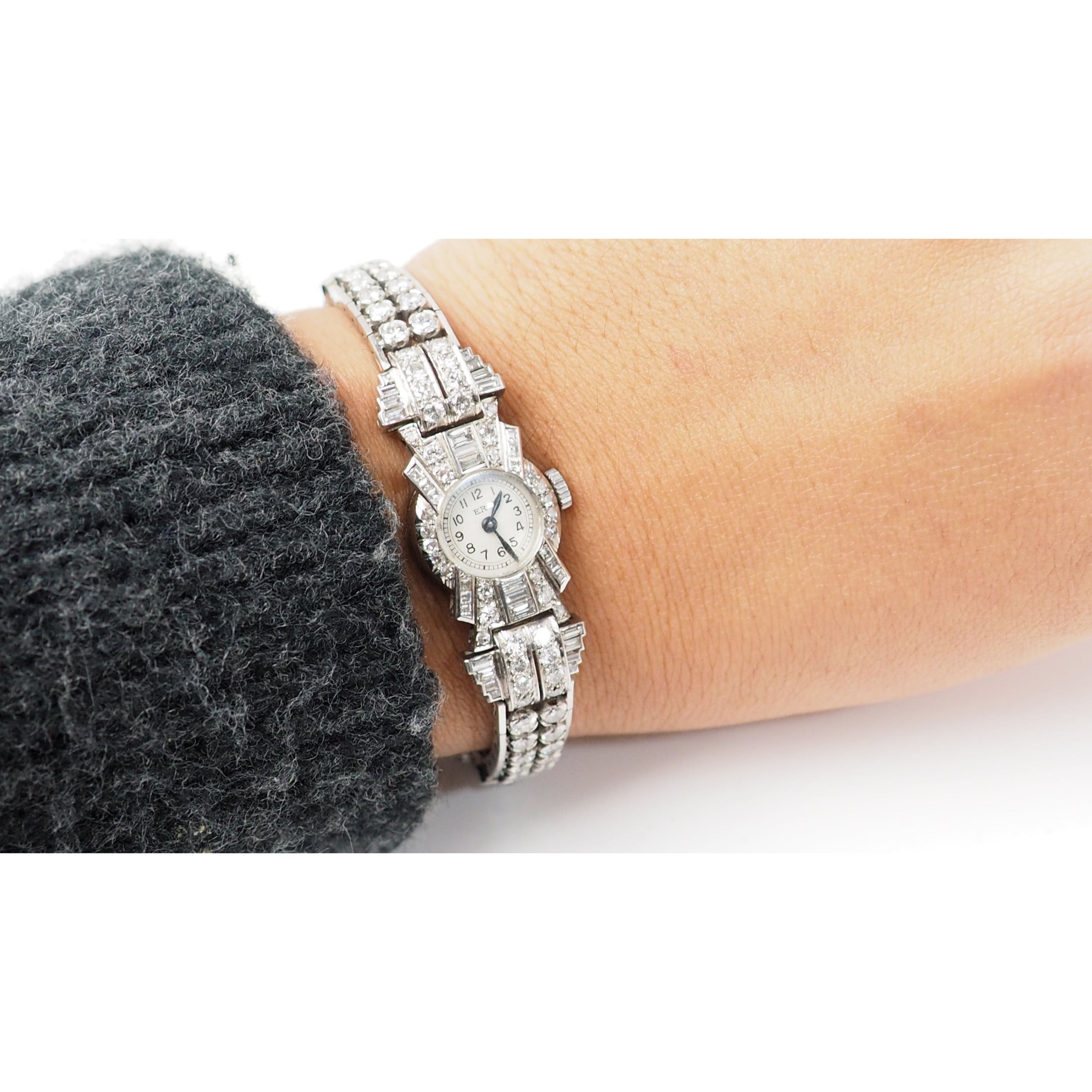 Montre ancienne en or platine et diamants