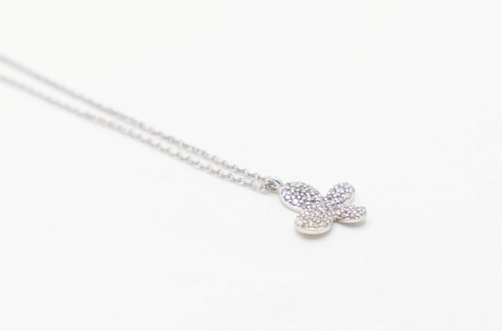 Collier Le Papillon maille jaseron en or blanc et diamant