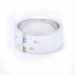 Bague en or avec diamants blancs et fancy d'occasion