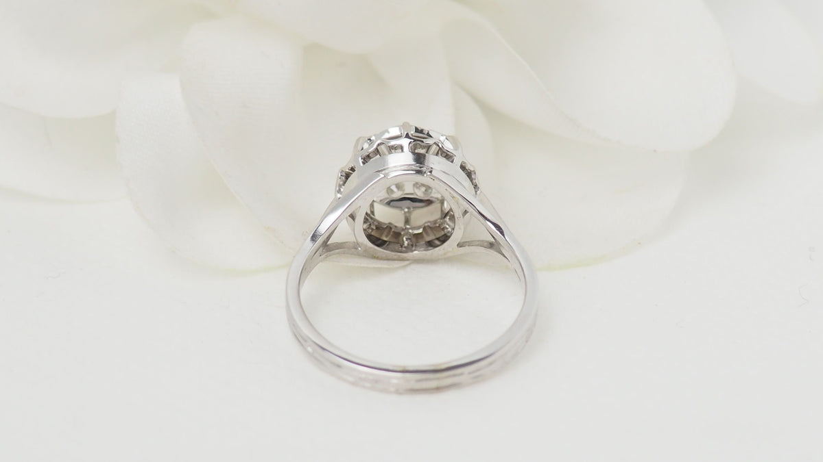 Vintage white gold and diamond ring 
