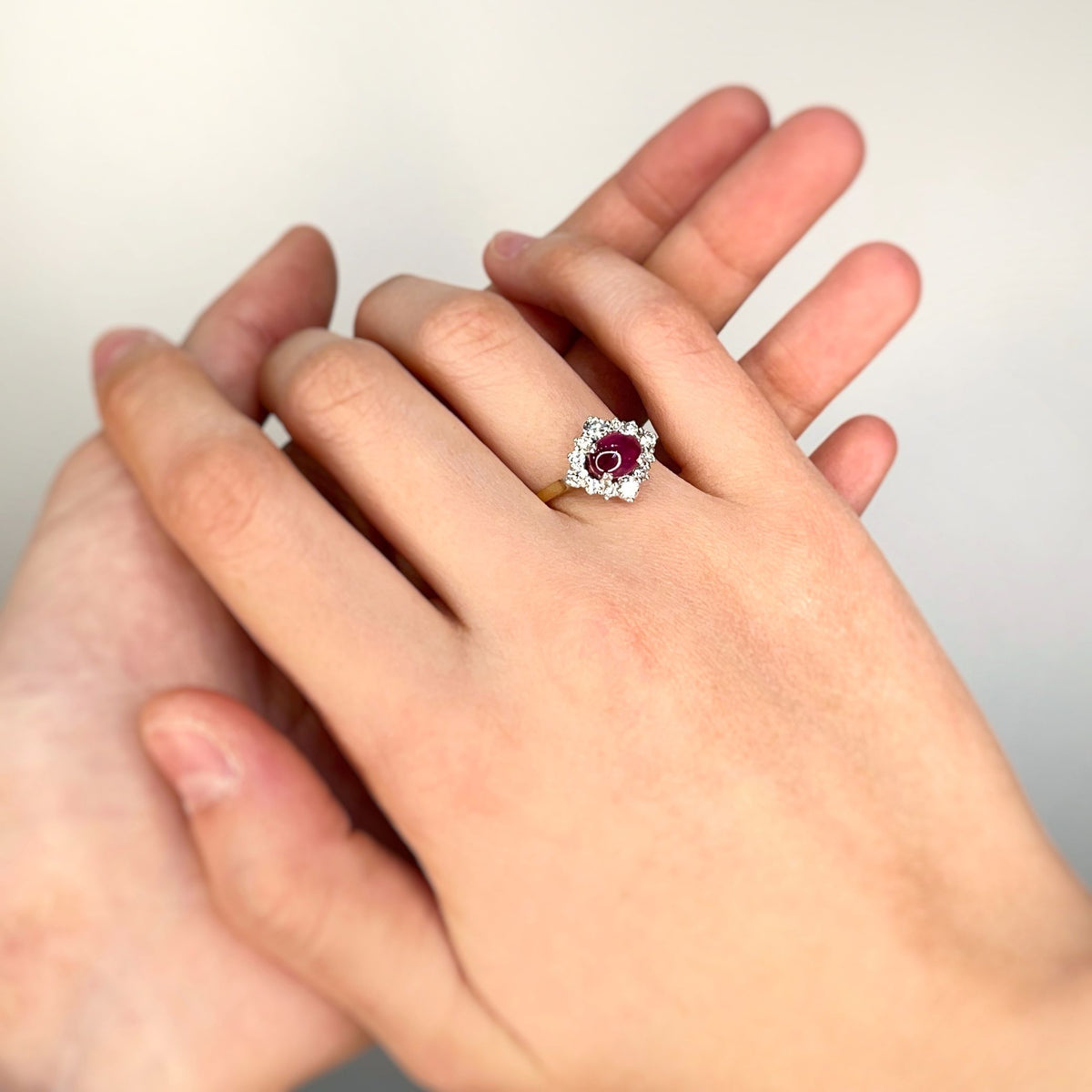 Ring Marguerite en yellow gold, ruby and diamonds
