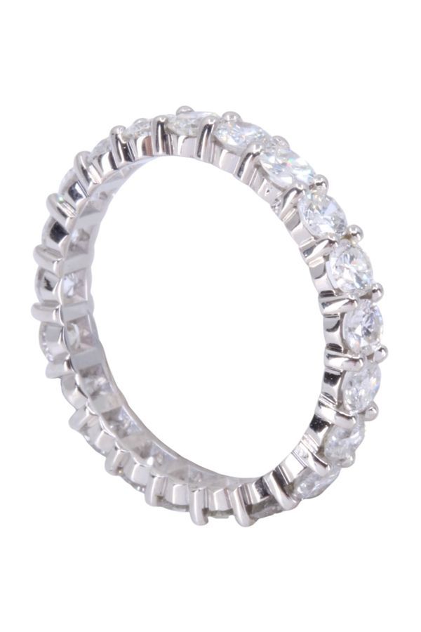 Alliance diamants en or blanc