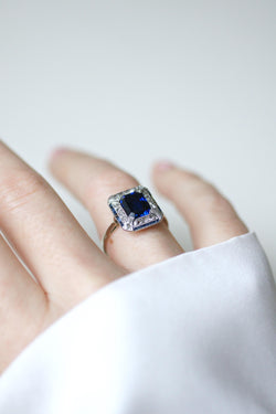 Ring Art Deco Saphir Synthétique Octogonale and diamonds