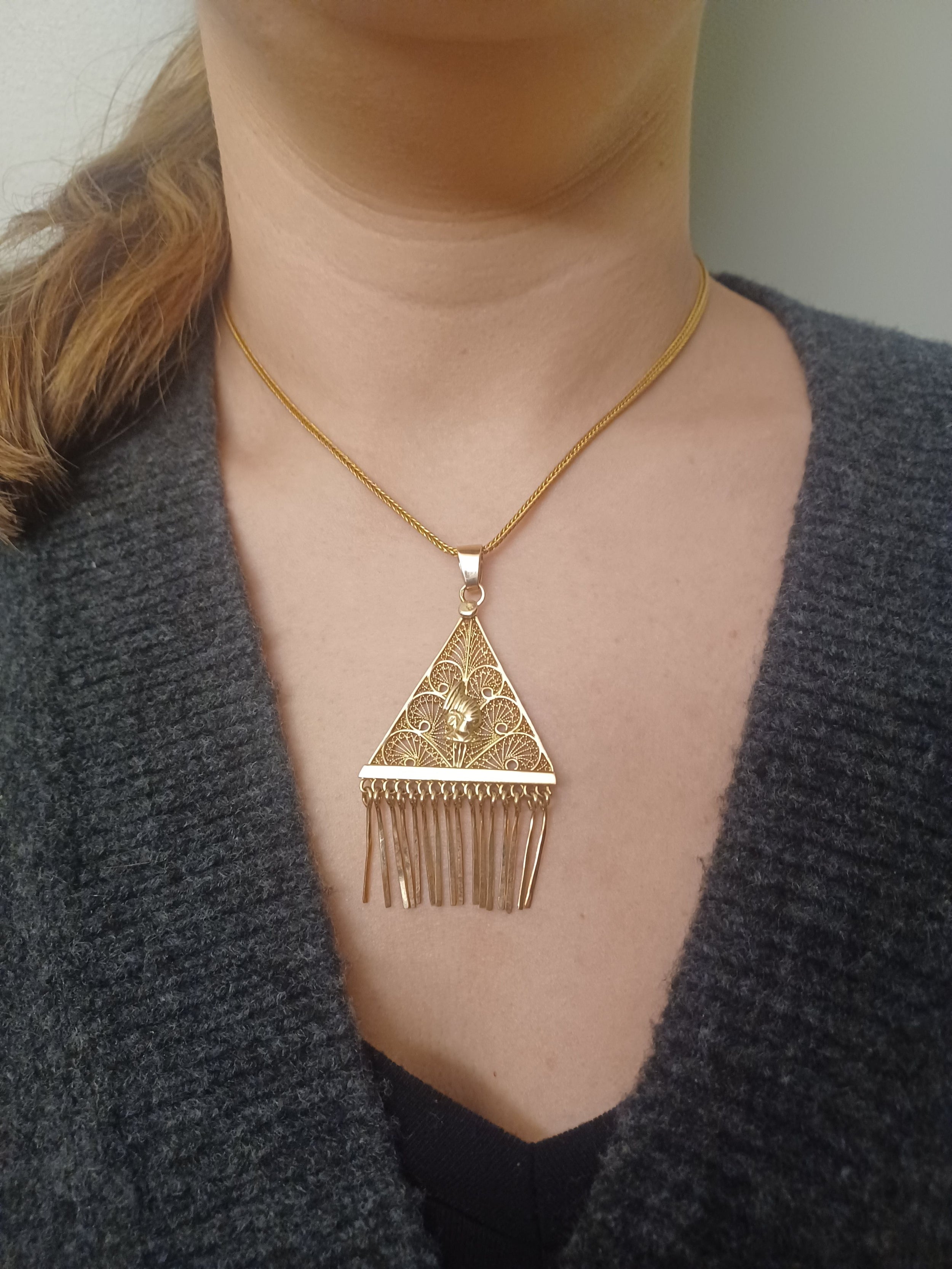 Pendant in yellow gold