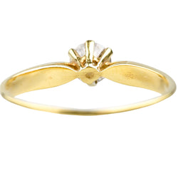Bague solitaire en or jaune et diamant