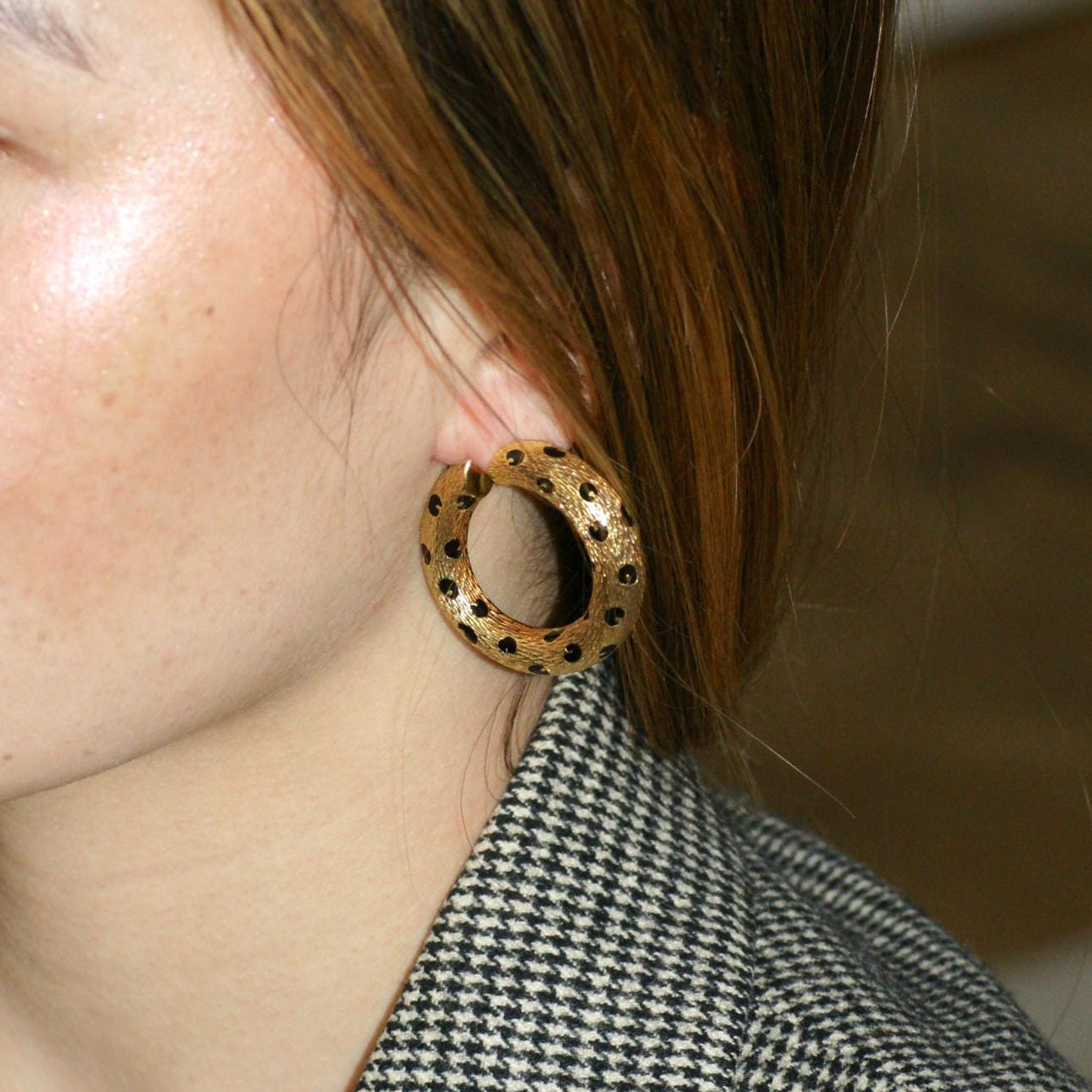 Earrings FRED "Panther Paws" creoles in yellow gold and enamel