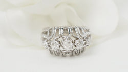 Bague Art Déco en or blanc et platine, diamants