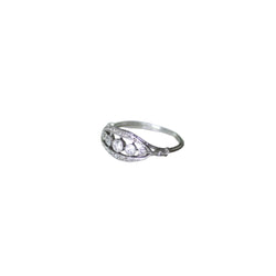 Bague bandeau en platine et diamants