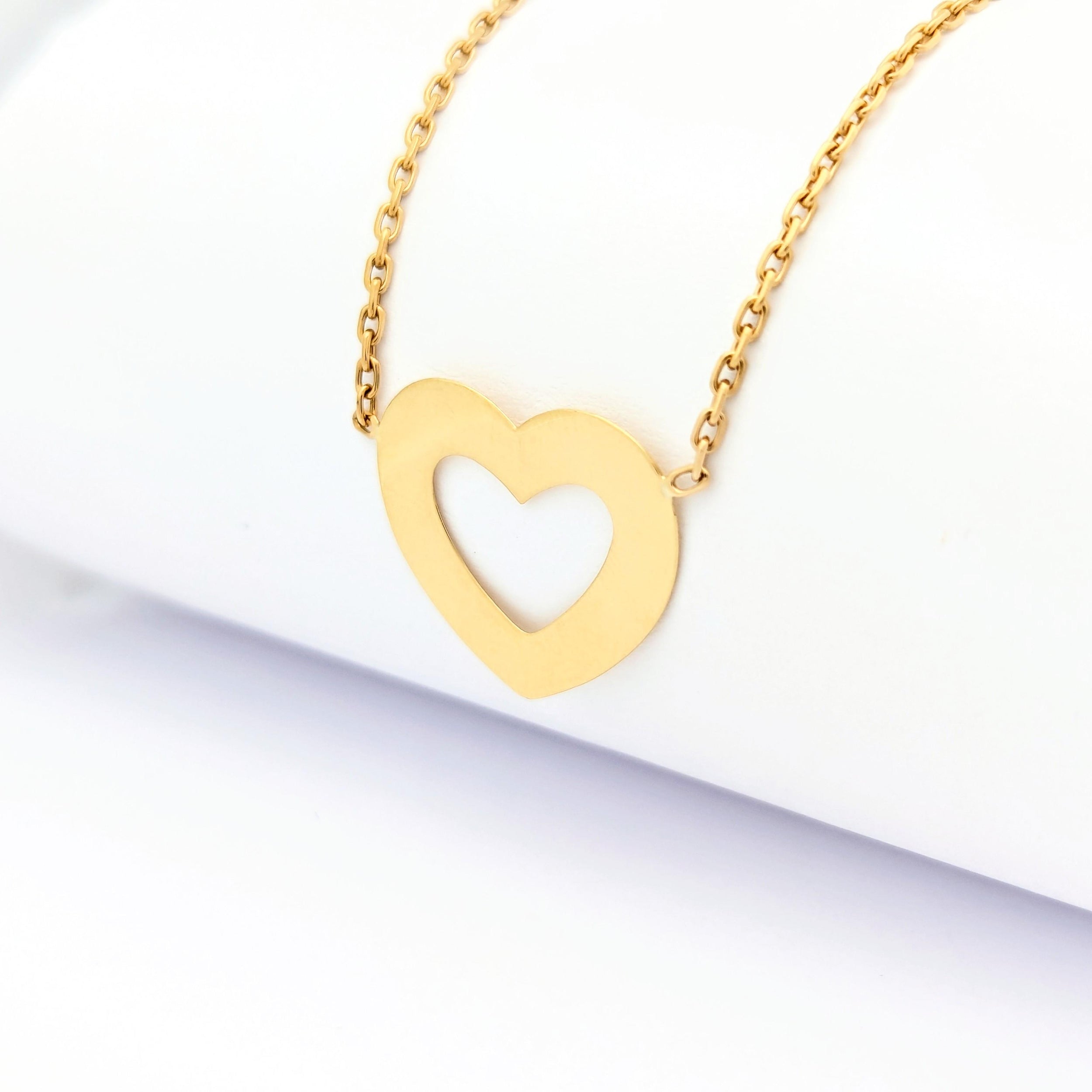 Collier cœur en or jaune