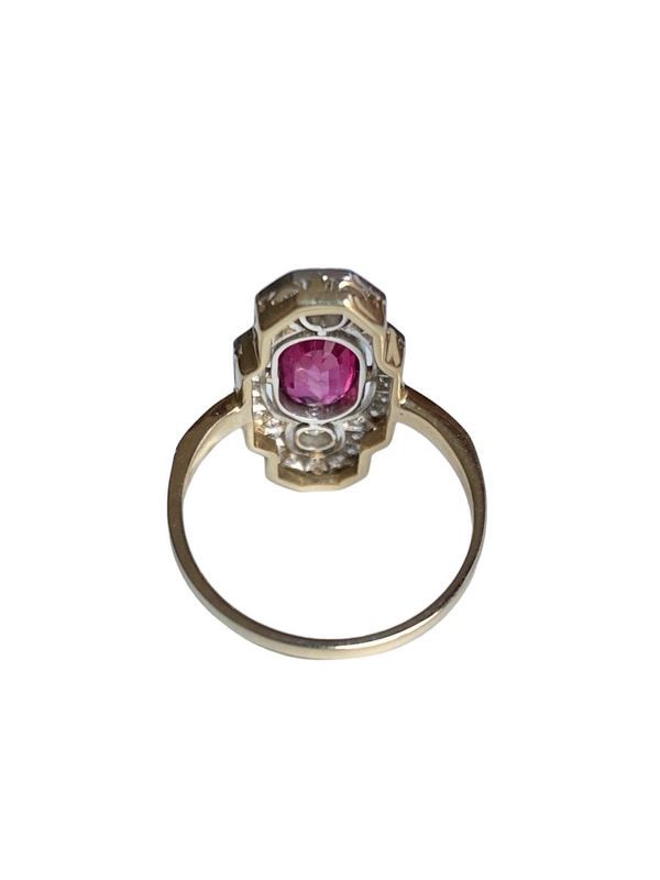 Art Deco style ring, in 18k yellow gold and platinum 