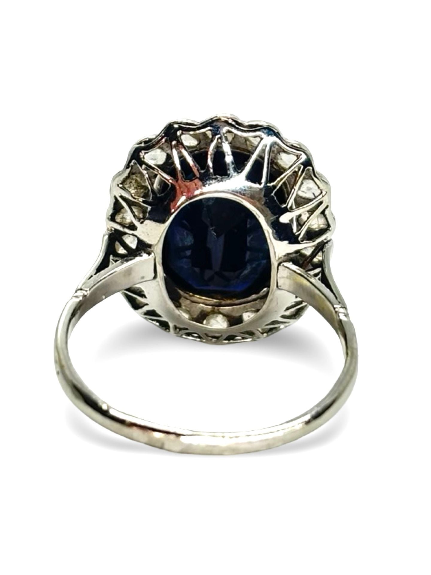 Ring old white gold sapphire 5 ct and diamonds 0.60 ct