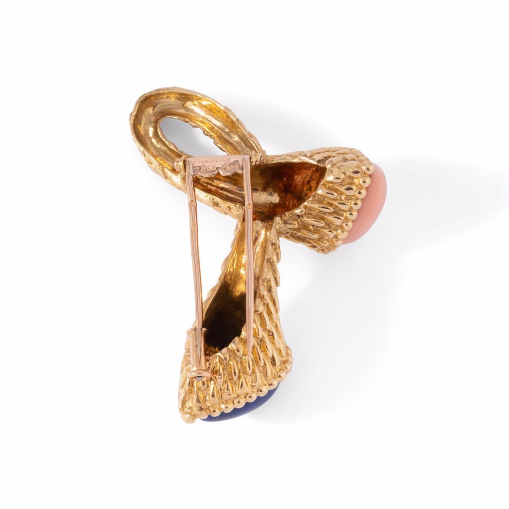 BOUCHERON "Bohemian Serpent" brooch in yellow gold, coral and lapis lazuli