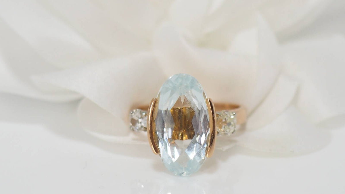 Yellow gold, aquamarine and diamond ring 
