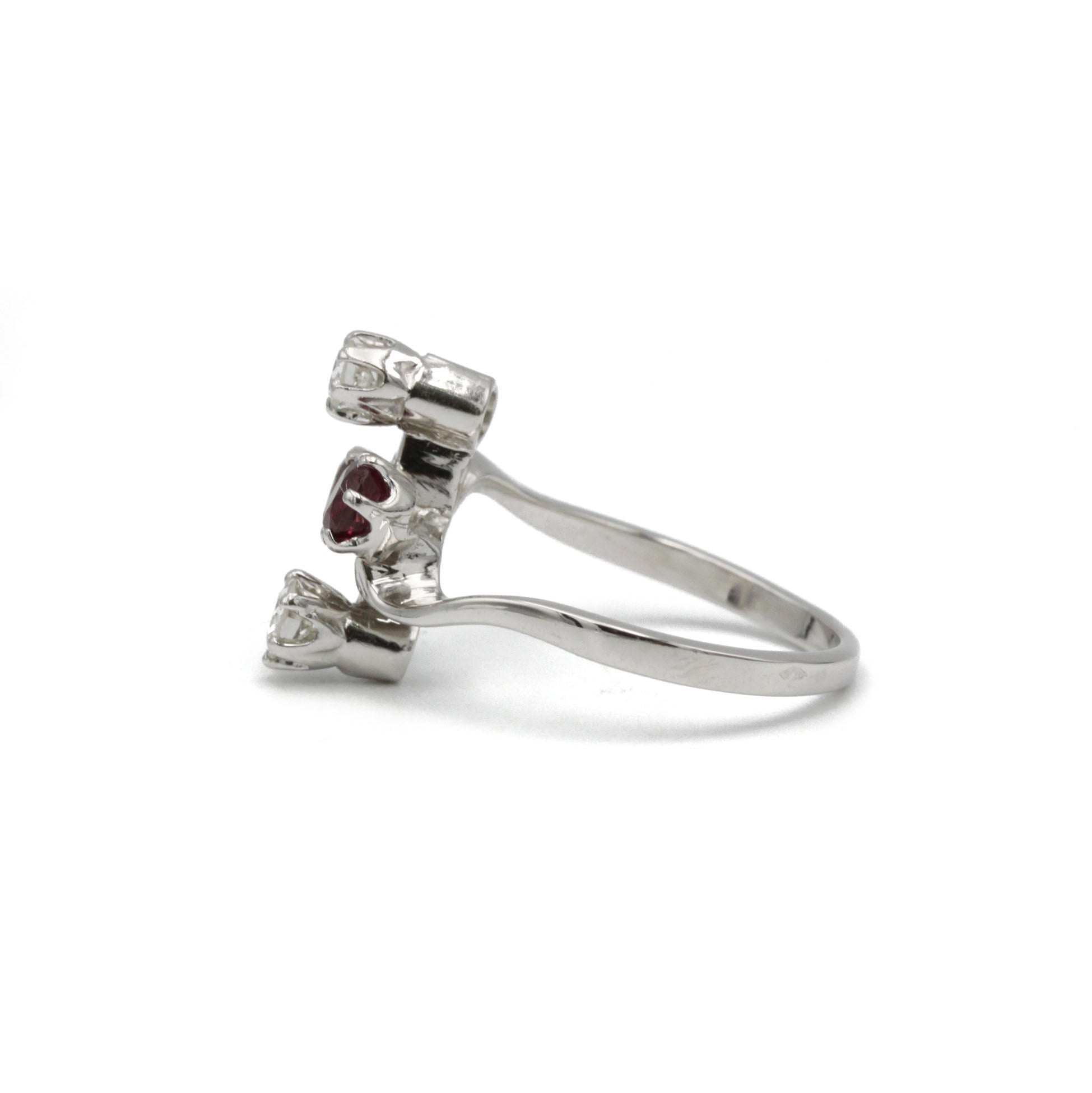 Bague - Or, Platine, Rubis & Diamants
