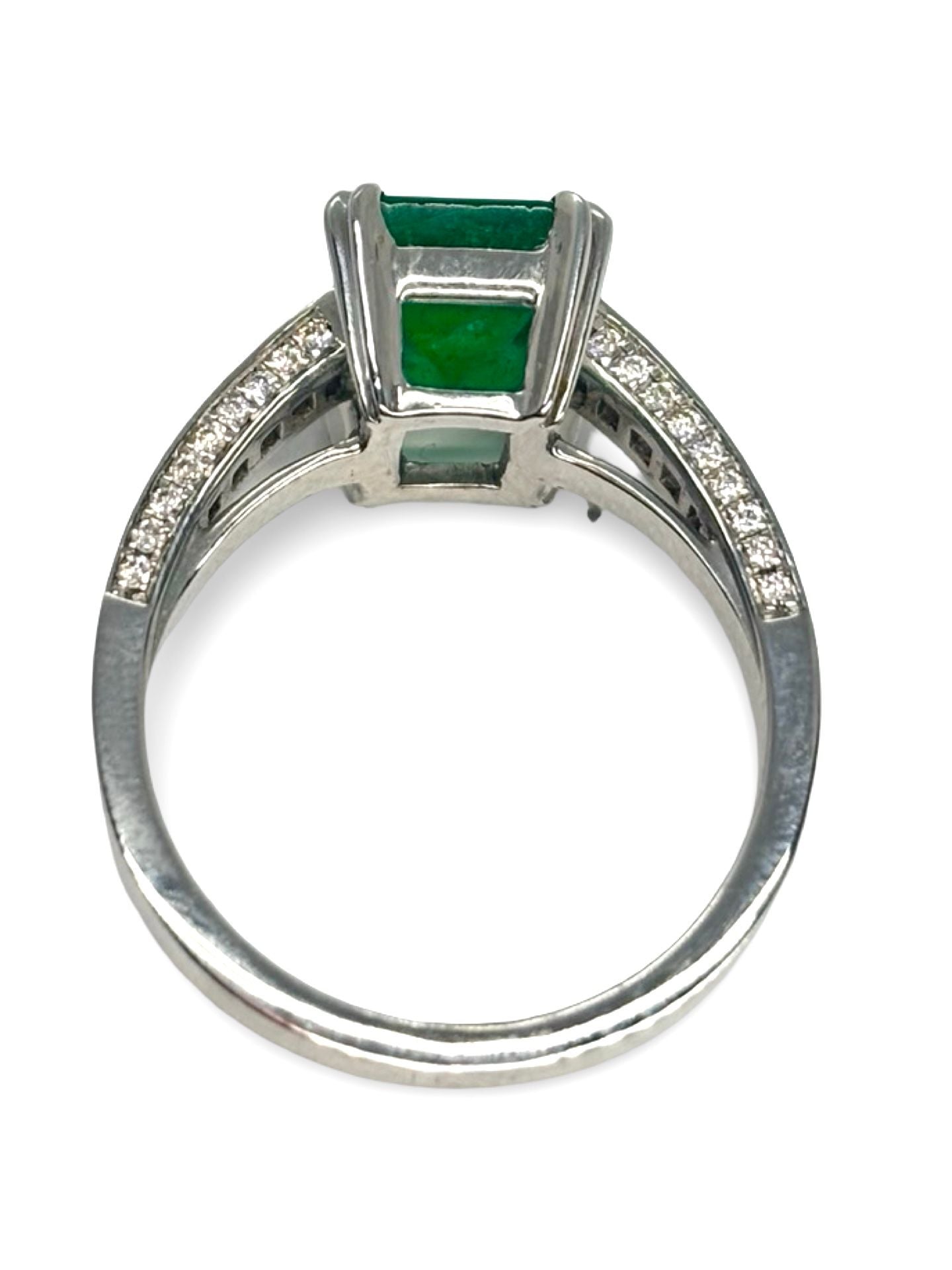 Bague ÉMERAUDE 3 ct en or blanc et diamants