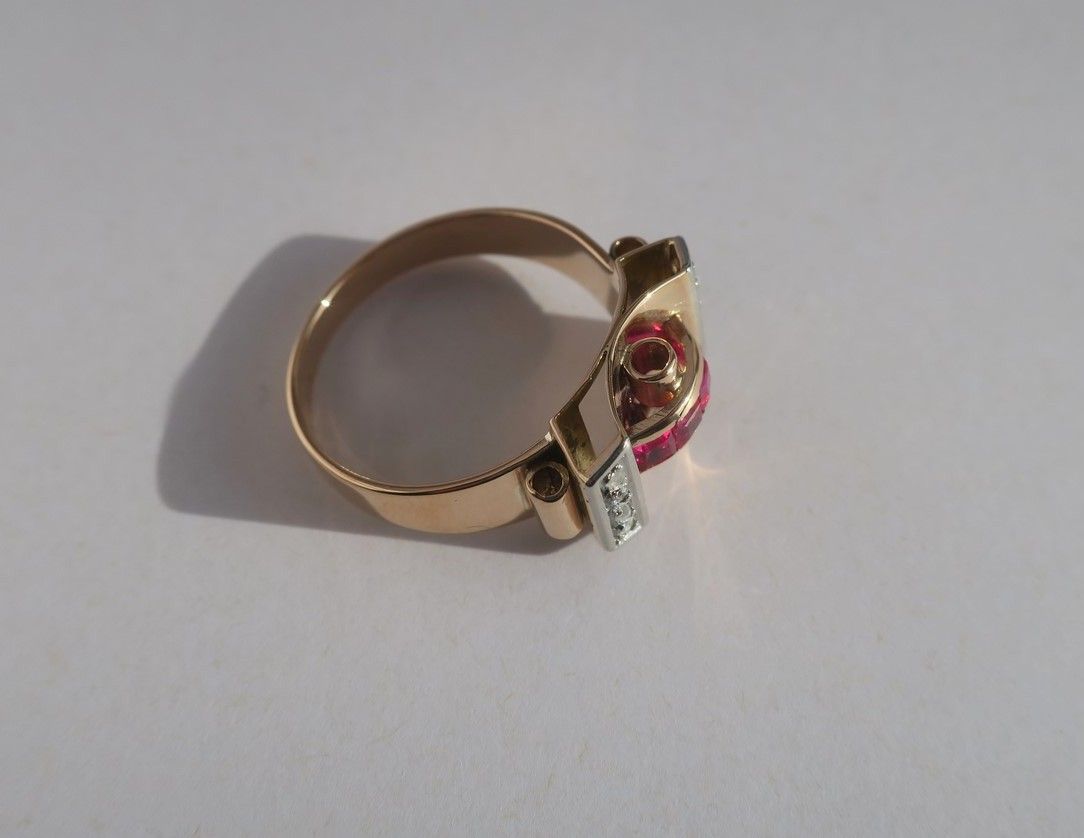 Bague Tank Art Déco diamants rubis or platine