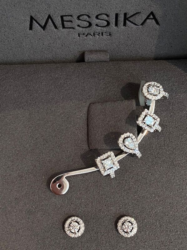 Boucles d'oreilles MESSIKA My Twin Multiformes en or blanc 18k et diamants