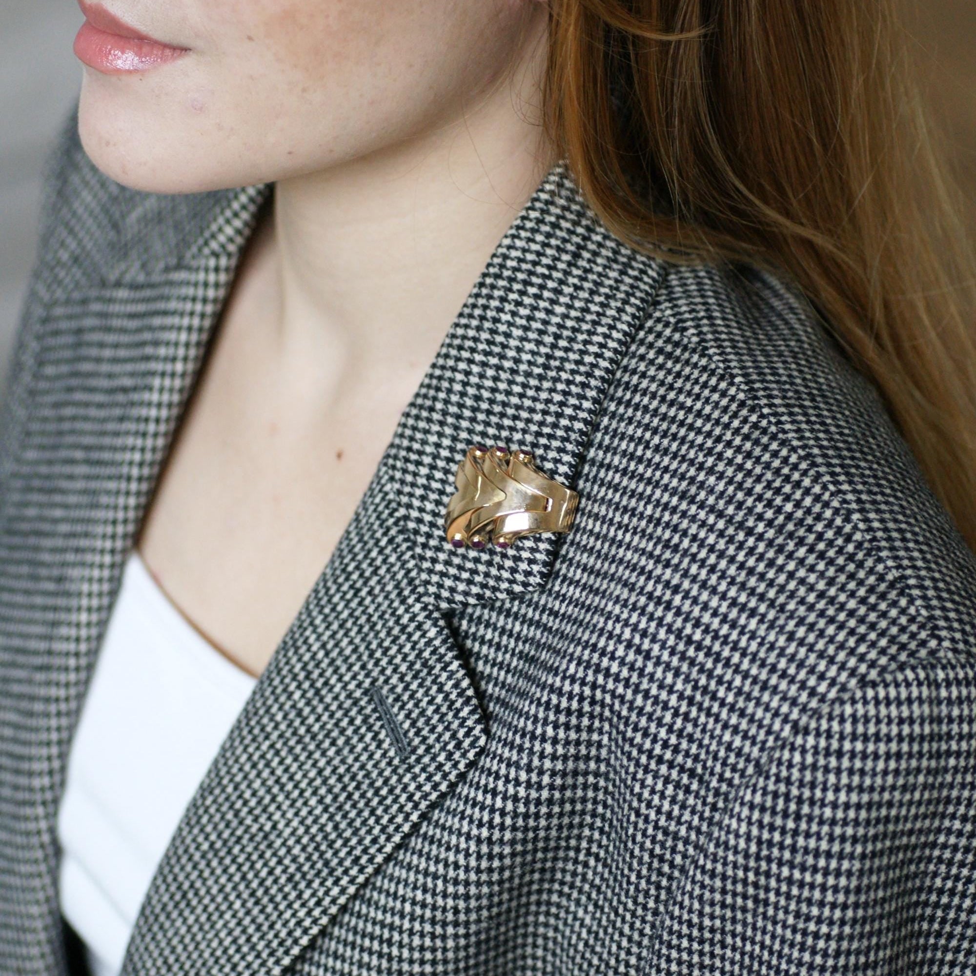 Brooch Clip Boucheron Ruby on Pink Gold 40's