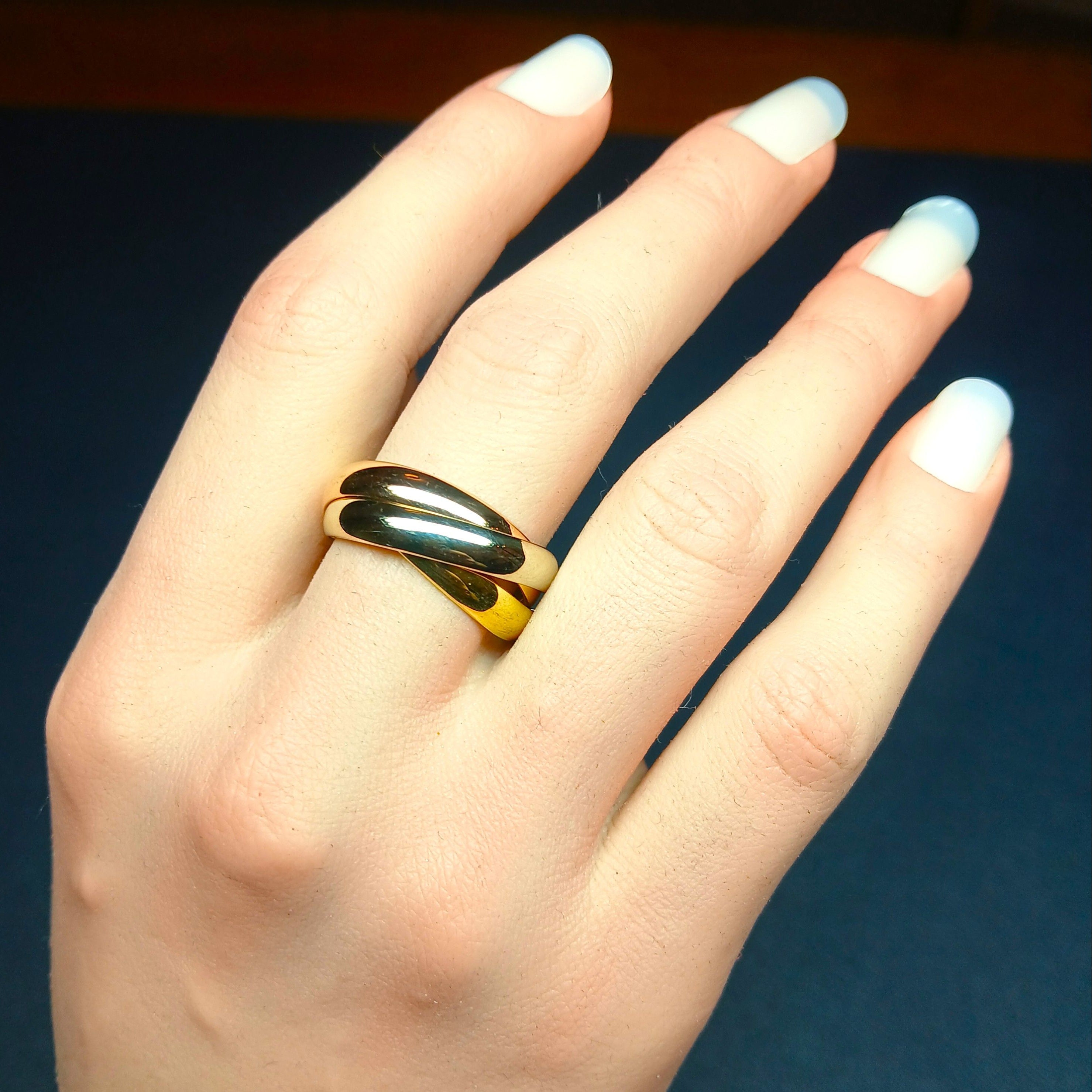 Bague trois ors en or blanc, or jaune et or rose