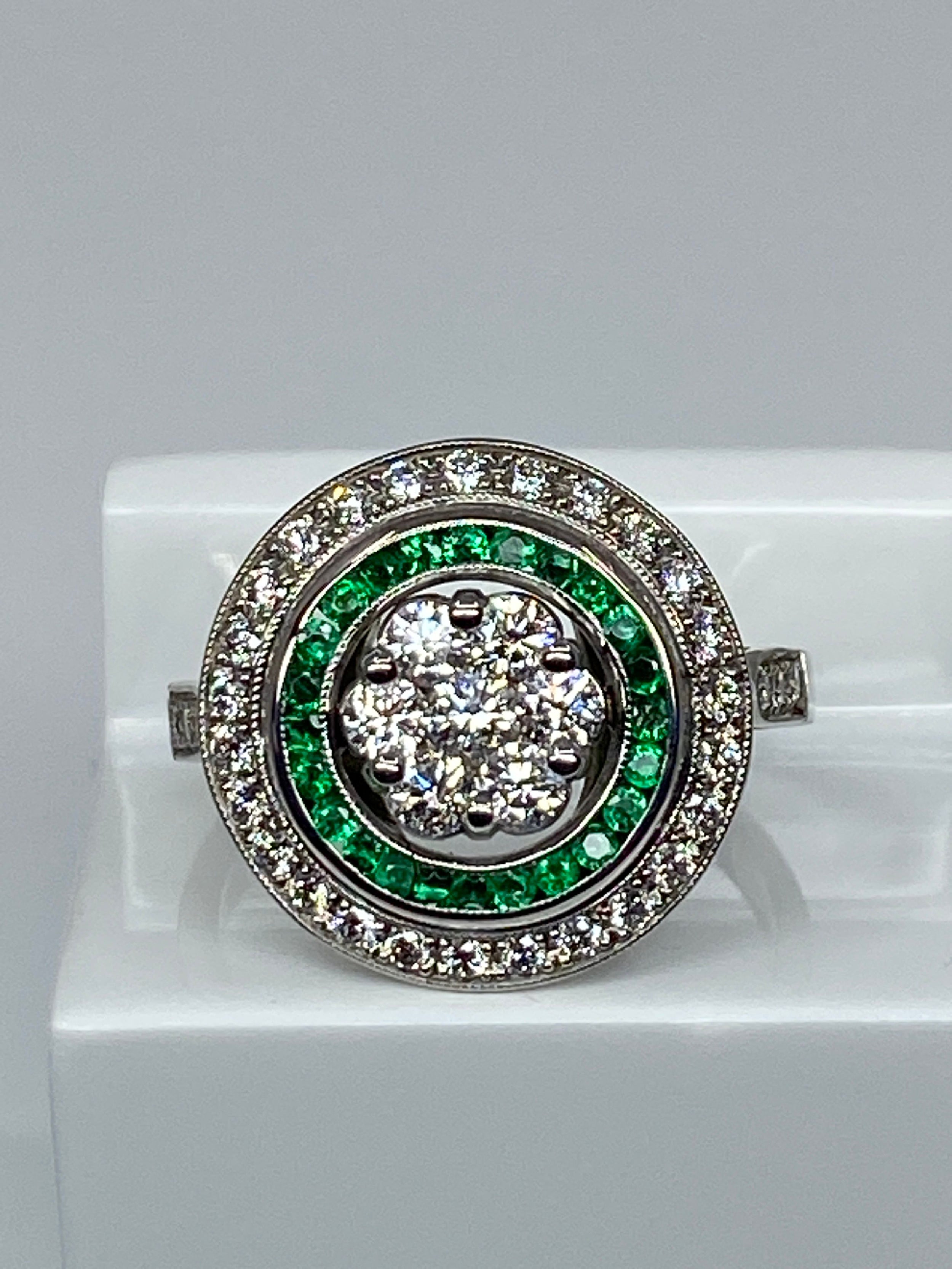 Round 18k gold emerald and diamond ART DECO style ring
