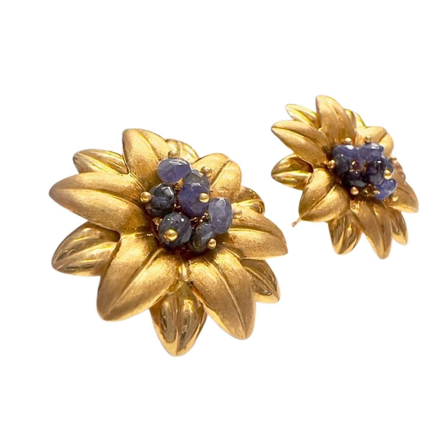 20th CENTURY CONTEMPORARY EARRINGS in 18kt gold with SAPPHIRES