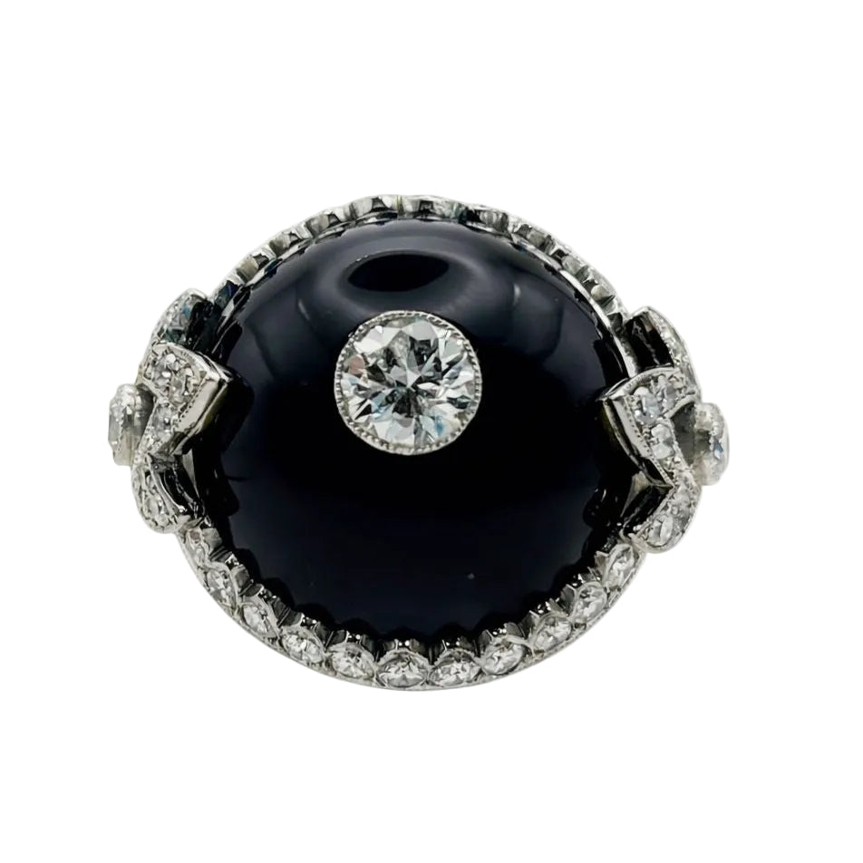 Bague Dôme en platine, onyx et diamants