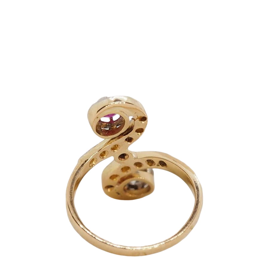 Toi et Moi ring in gold, rubies and diamonds 