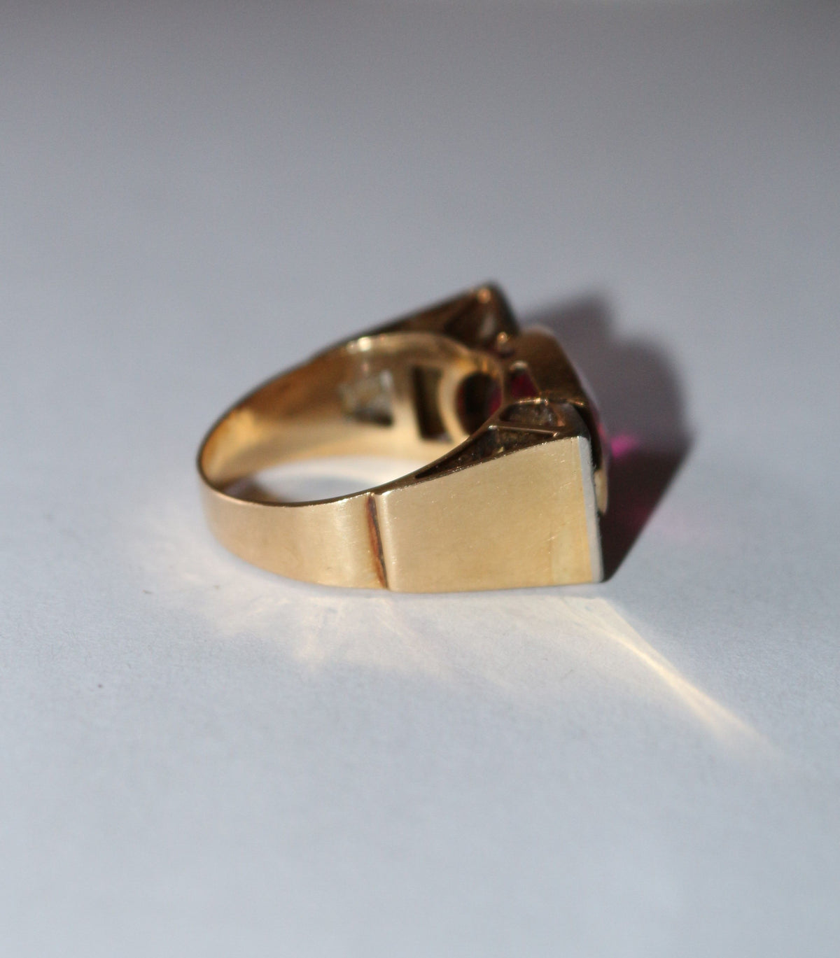 Ring Tank in yellow gold, paltinium, sapphire and diamonds