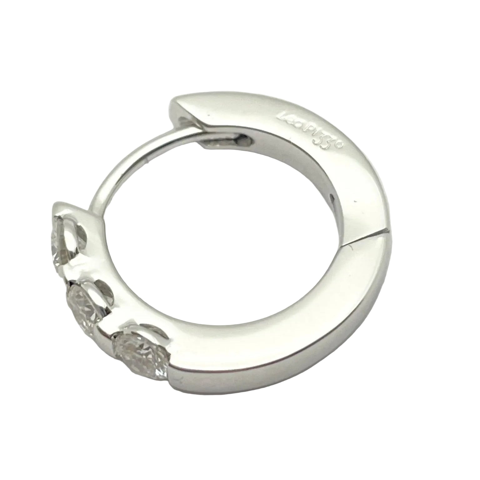 Boucles d'oreilles LEO PIZZO en or blanc et diamants