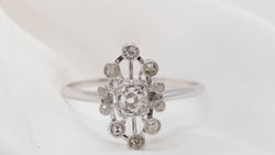 Bague ancienne en or gris et diamants