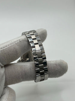 Watch CARTIER "Roadster" in steel, sapphire and quartz