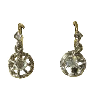 Boucles d’oreilles Dormeuses en or jaune, platine et diamants