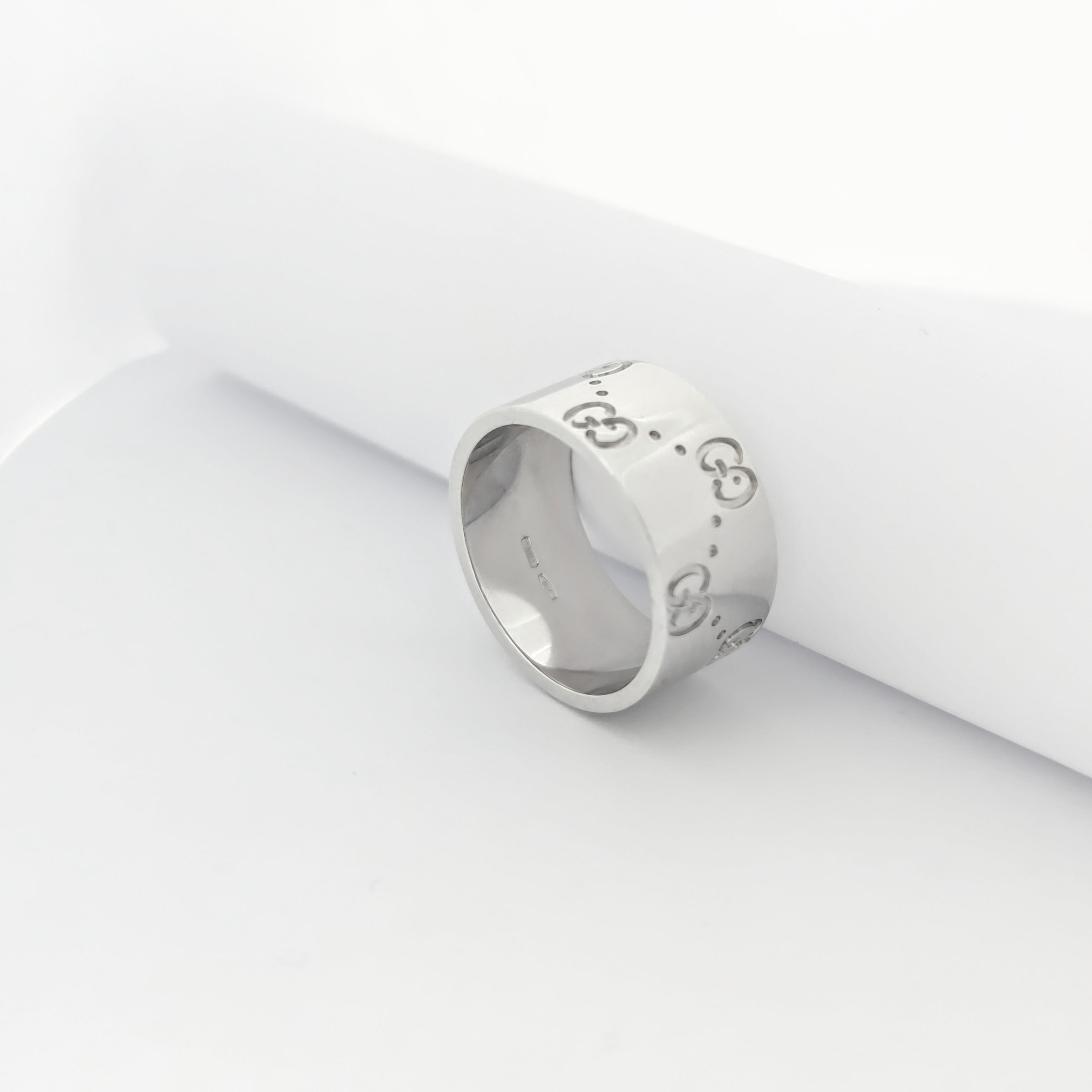 Bague Icon or blanc signée Gucci