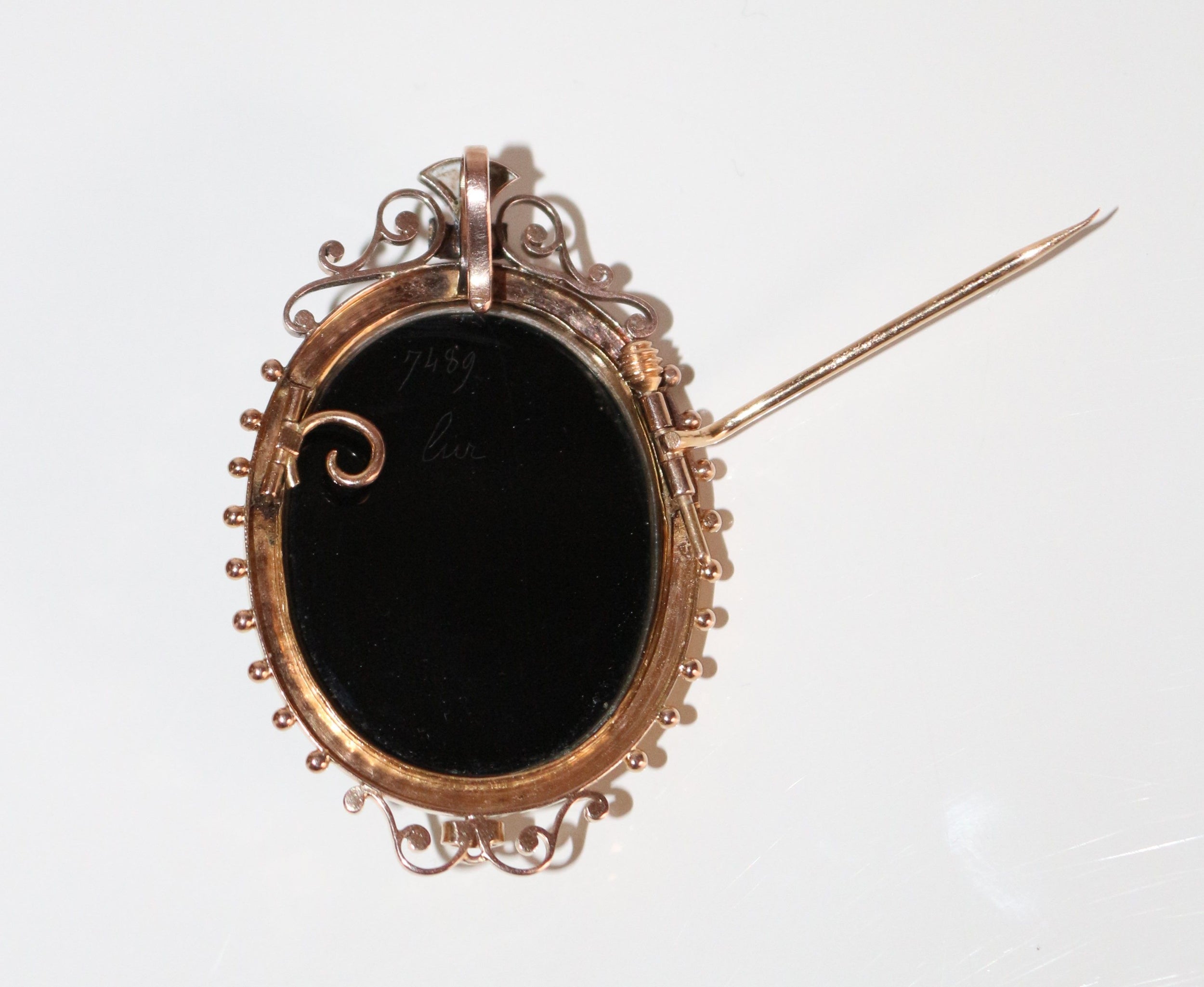 Broche Camée Sur Onyx Napoléon III