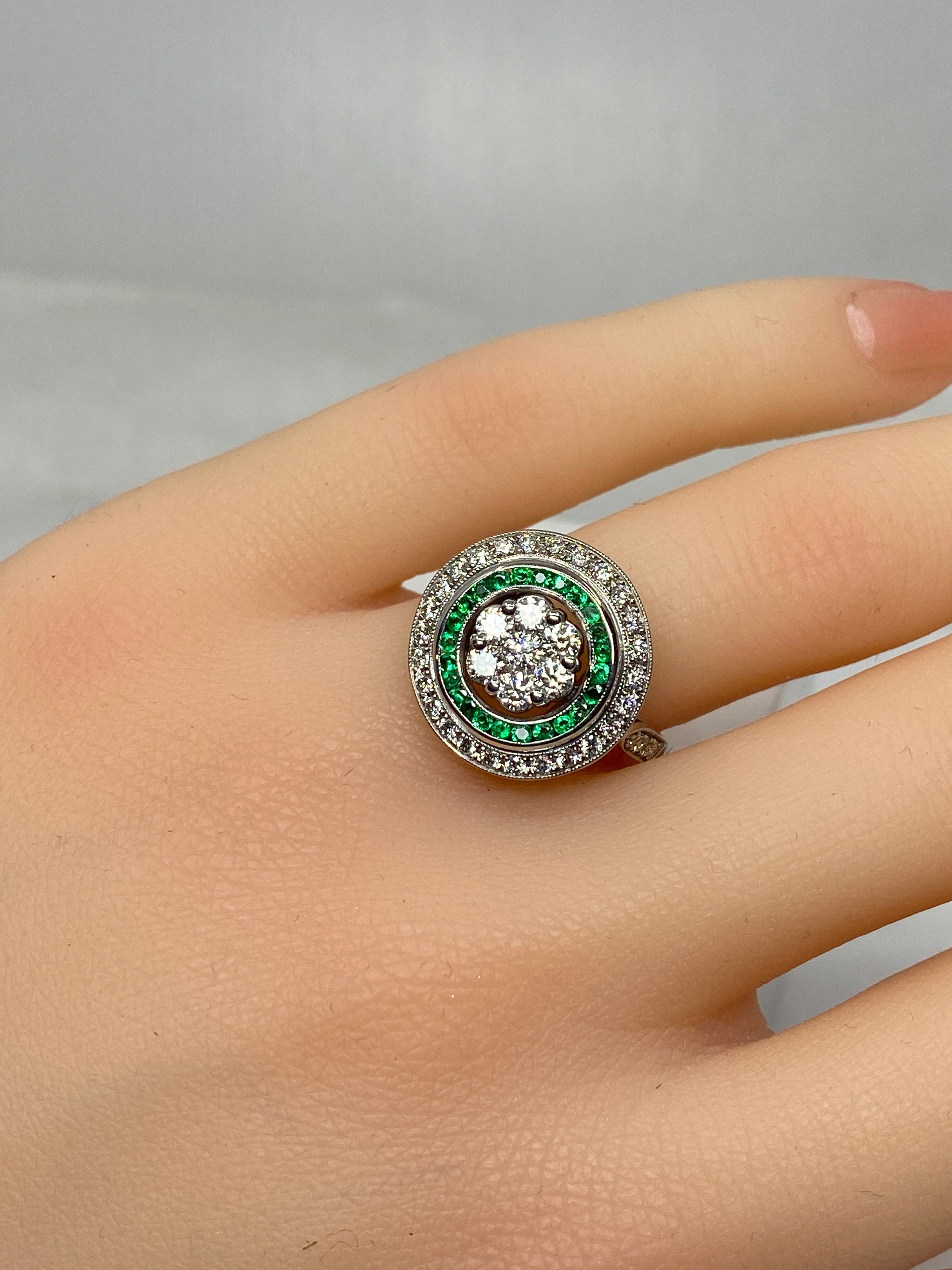 Round 18k gold emerald and diamond ART DECO style ring