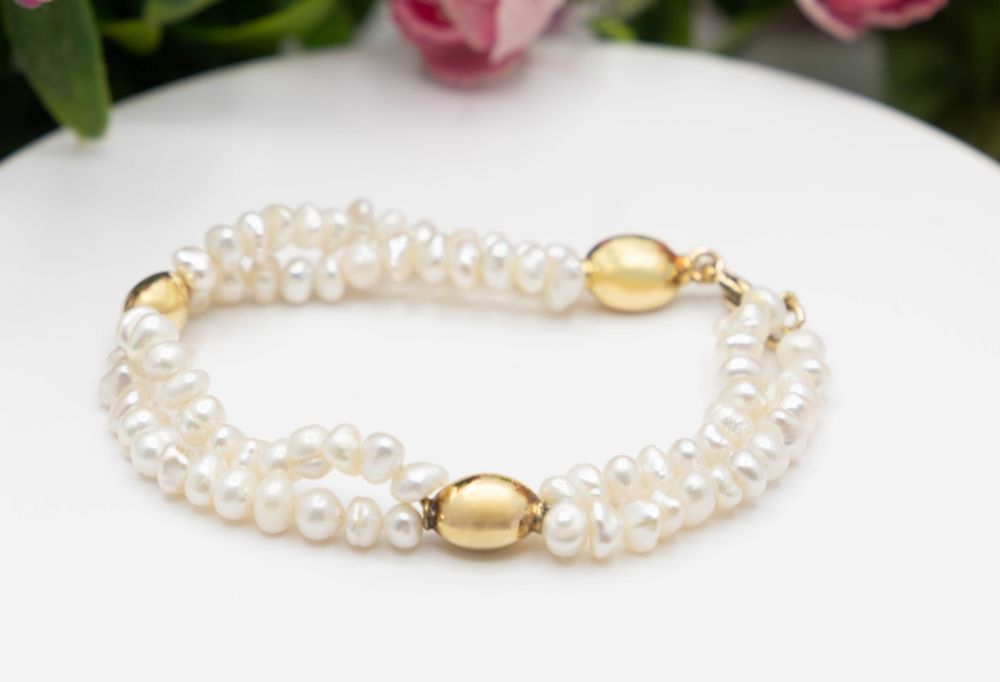 Bracelet perles baroques en or jaune et perles