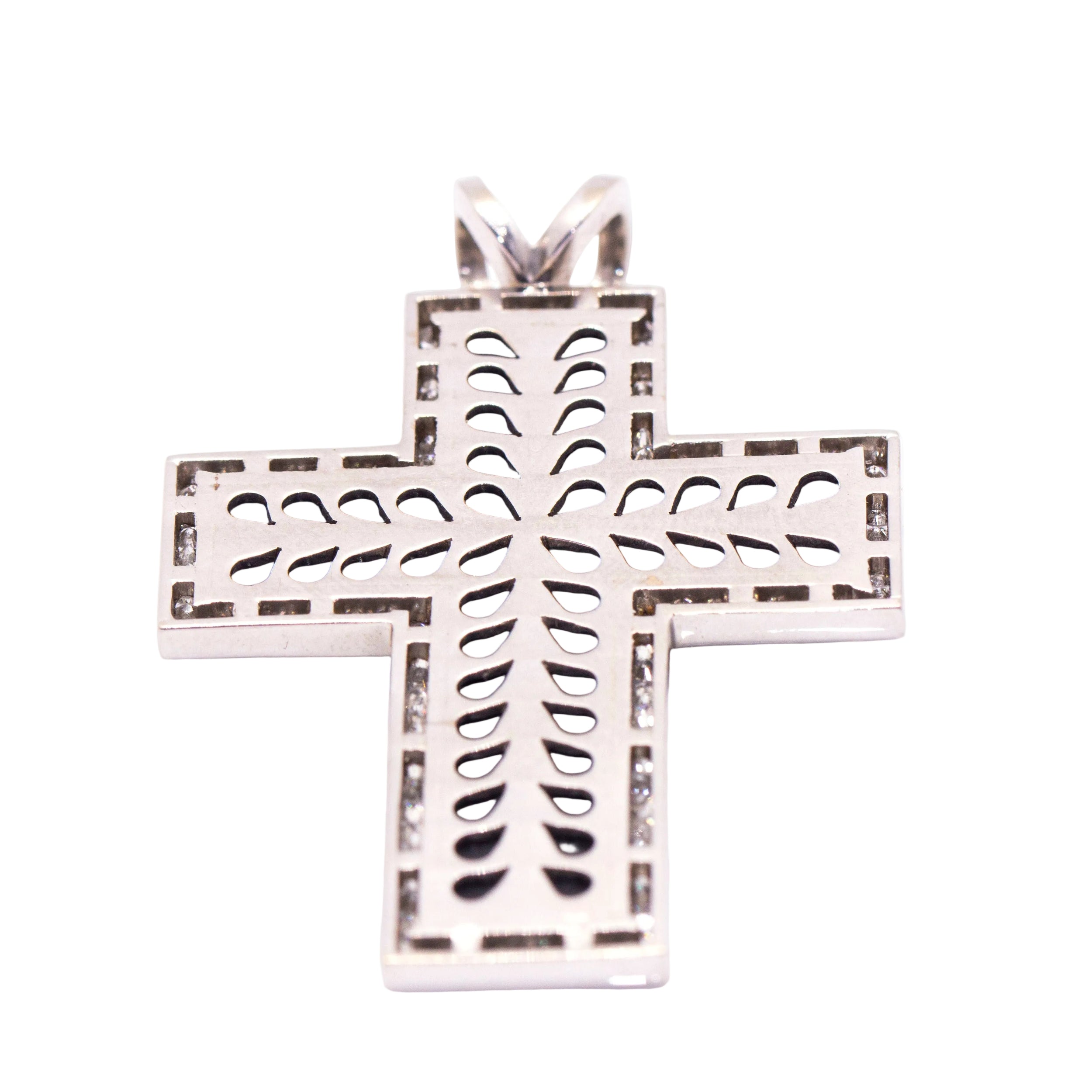 Pendentif CREU de DIAMANTS en or blanc