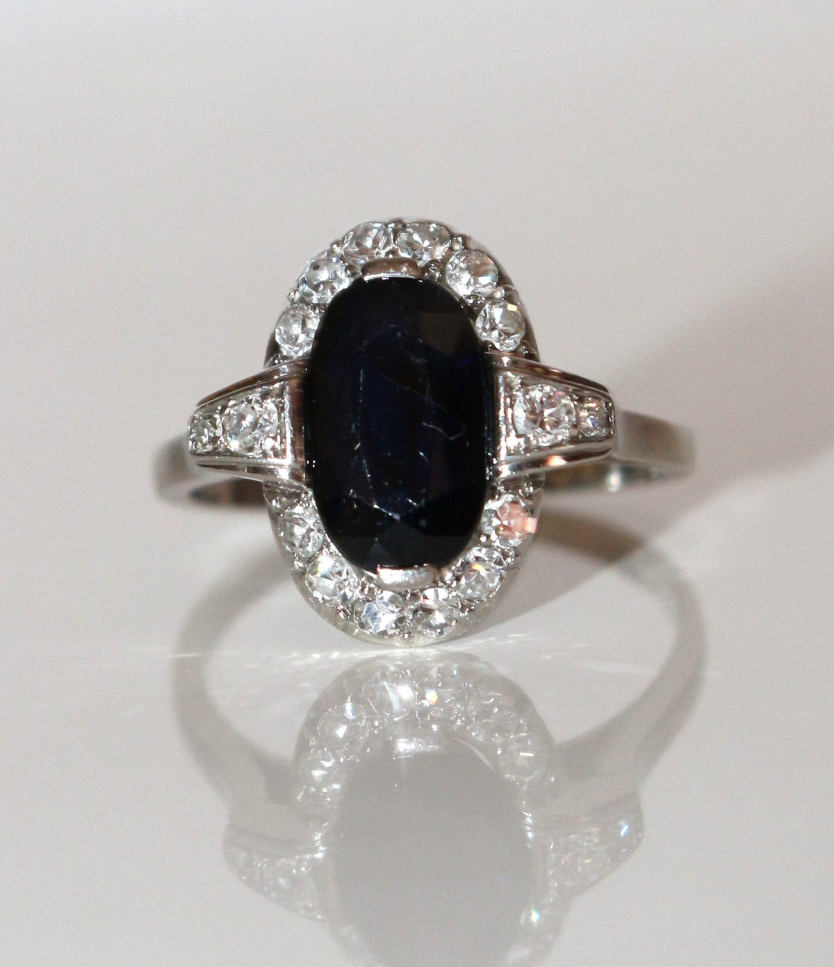 Bague Art Déco Saphir Et Diamants