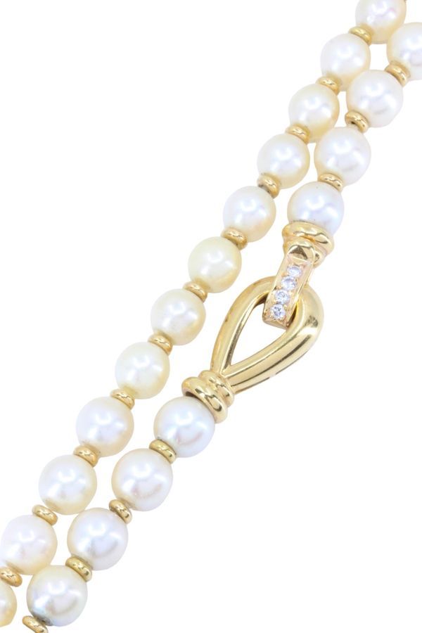 Collier de Perles en or jaune et diamants