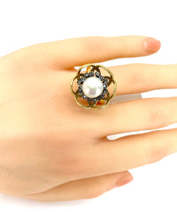 Bague en or jaune 18 carats et argent,perle fine et diamants