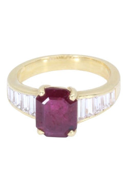 Bague rubis et diamants en or jaune