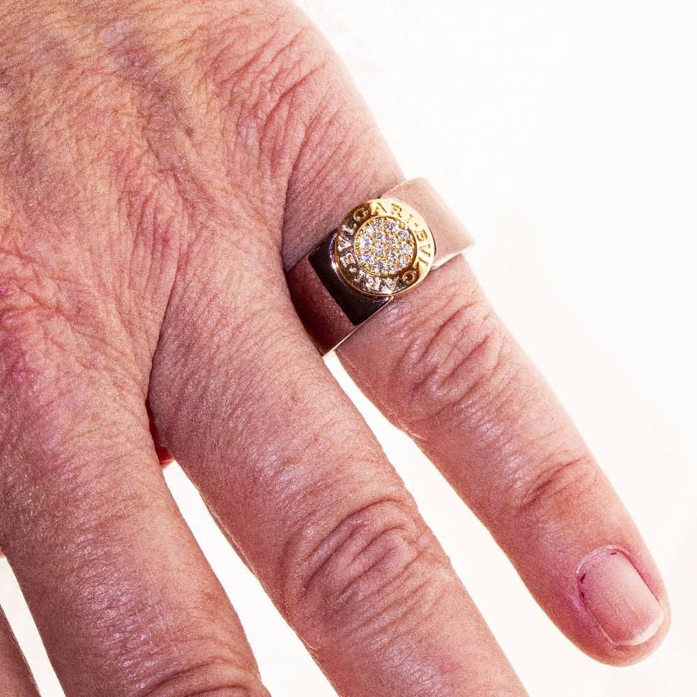 BVLGARI BVLG ring in pink gold and diamonds