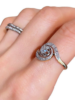 Bague tourbillon ancienne, en or Jaune 18k, platine et diamants